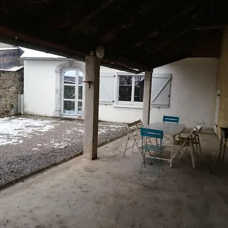 Feriehus Chez Tatie Juju *